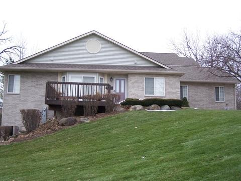 3328 Twisted Oak Ct, Mchenry, IL 60050 photo 2