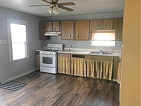 220 B St, Buda, IL 61314 photo 8