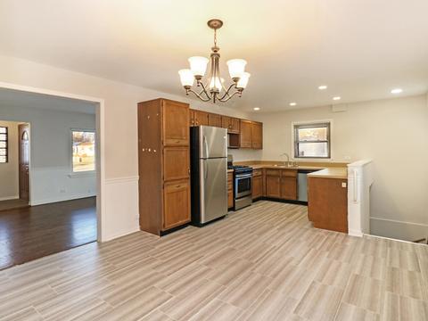 515 S Lorraine Rd, Wheaton, IL 60187 photo 4