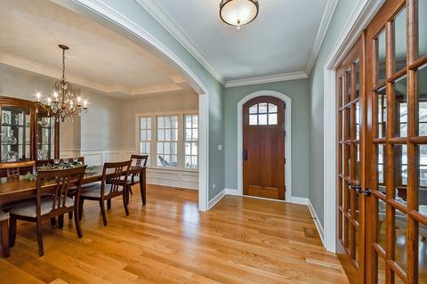 1008 James Ct, Wheaton, IL 60189 photo 4