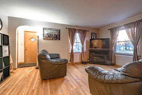 4242 149th St, Midlothian, IL 60445 photo 4