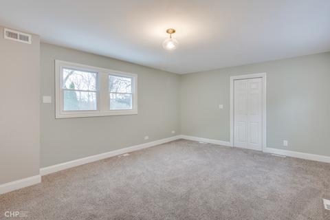 822 Evergreen St, Wheaton, IL 60187 photo 8