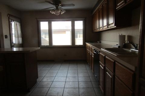 504 N Plamondon Dr, Addison, IL 60101 photo 11