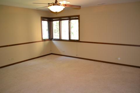 40 W565 Bowes Rd, Elgin, IL 60124 photo 25