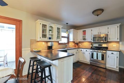 511 Cross Rd, Gurnee, IL 60031 photo 7