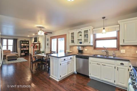 511 Cross Rd, Gurnee, IL 60031 photo 8