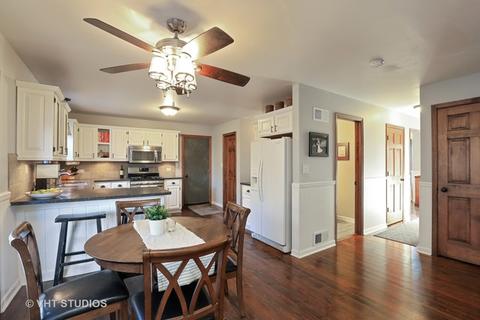 511 Cross Rd, Gurnee, IL 60031 photo 6