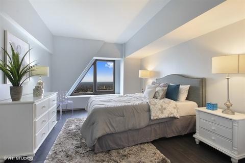 175 E Delaware Pl #6801, Chicago, IL 60611 photo 9
