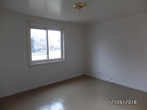 2268 E 98th St, Chicago, IL 60617 photo 4