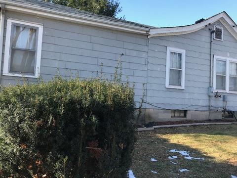 122 E Merchant St, Byron, IL 61010 photo 6