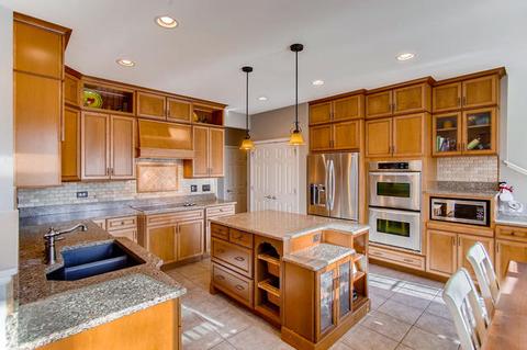 2033 Padua Dr, Elgin, IL 60123 photo 5