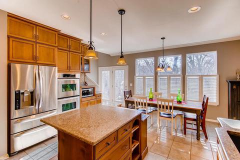 2033 Padua Dr, Elgin, IL 60123 photo 6