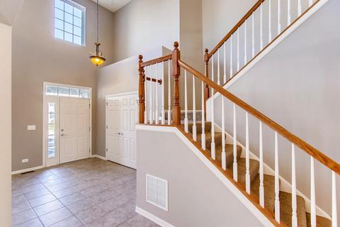 2033 Padua Dr, Elgin, IL 60123 photo 8