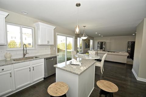 6500 Bridle Path Dr, Matteson, IL 60443 photo 3