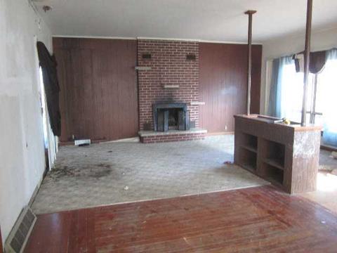410 E Washington St, Donovan, IL 60931 photo 4