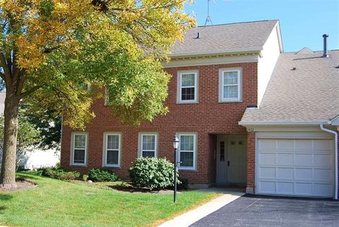 1412 Shore Ct #D-2, Wheeling, IL 60090 photo 1