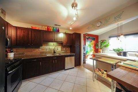 1412 Shore Ct #D-2, Wheeling, IL 60090 photo 5