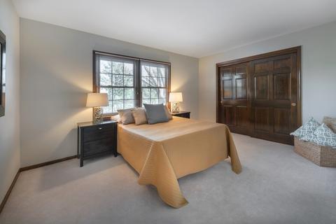 4214 Devonshire Ct, Northbrook, IL 60062 photo 18