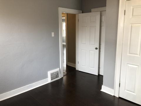 120 E 8th St, Belvidere, IL 61008 photo 15