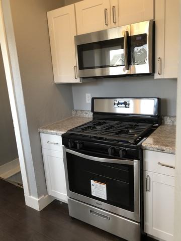 120 E 8th St, Belvidere, IL 61008 photo 8