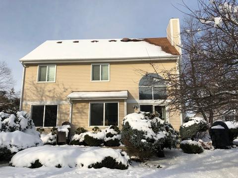 449 Harvard Ln, Bartlett, IL 60103 photo 2