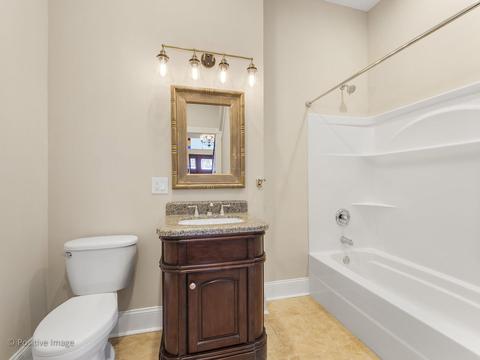 425 W Wesley St, Wheaton, IL 60187 photo 15