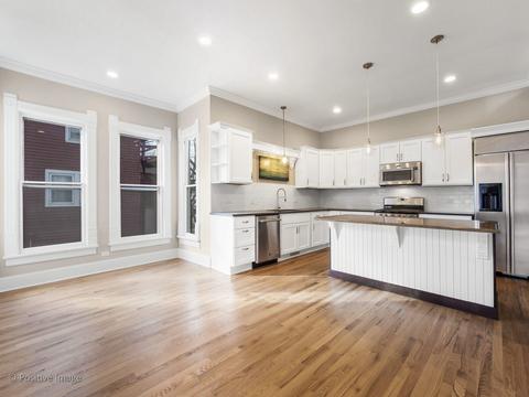425 W Wesley St, Wheaton, IL 60187 photo 5