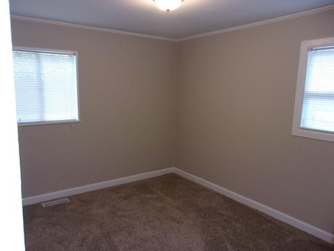 9 E Rocket Cir, Park Forest, IL 60466 photo 18