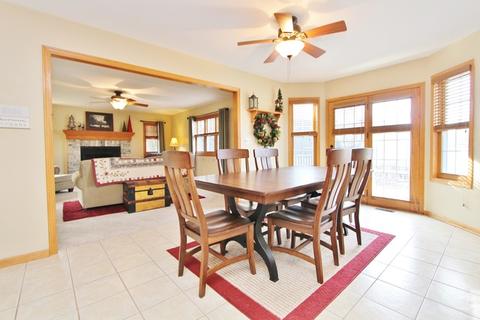 405 Feeney Dr, Minooka, IL 60447 photo 15