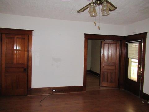 118 E Congress Ave, Rantoul, IL 61866 photo 3