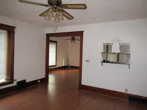 118 E Congress Ave, Rantoul, IL 61866 photo 2