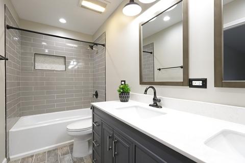 4449 Thornbark Ct, Hoffman Estates, IL 60192 photo 10