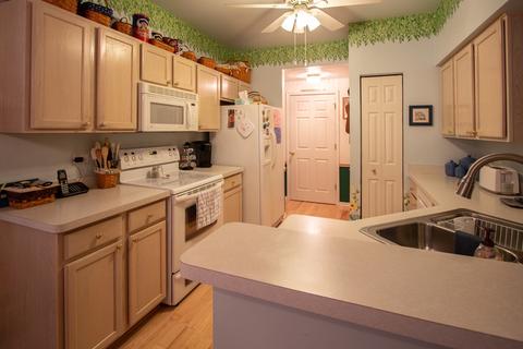 1146 Delta Ct, Elgin, IL 60123 photo 7