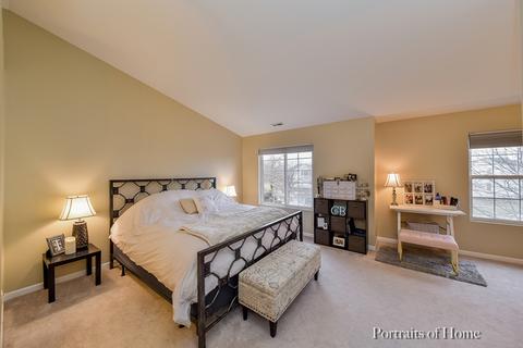2242 Reflections Dr, Aurora, IL 60502 photo 9