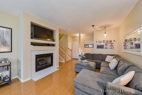 2242 Reflections Dr, Aurora, IL 60502 photo 3