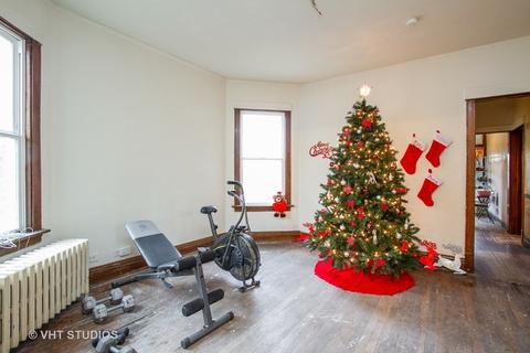 6830 S Champlain Ave, Chicago, IL 60637 photo 7