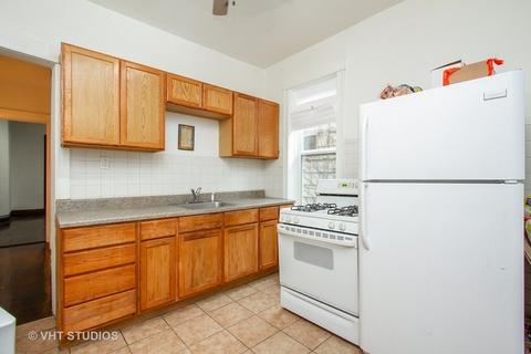 6830 S Champlain Ave, Chicago, IL 60637 photo 4