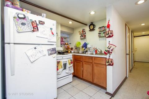 6830 S Champlain Ave, Chicago, IL 60637 photo 5