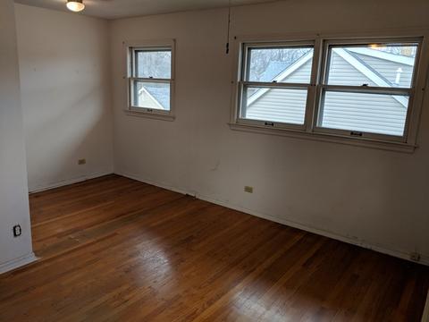 1040 Saint John St, Elgin, IL 60120 photo 16