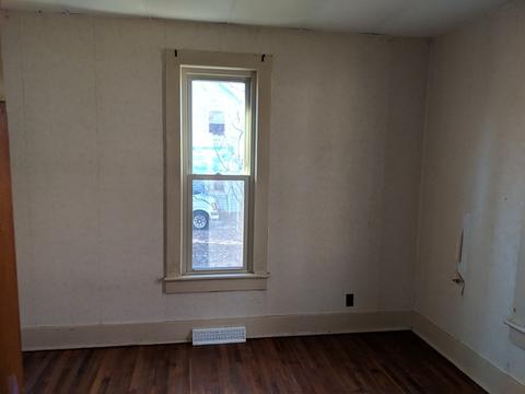 210 E North St, Mansfield, IL 61854 photo 5