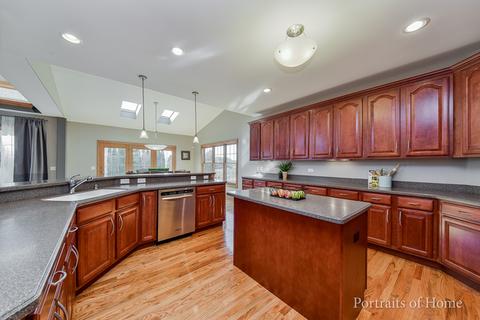 13502 Summergrove Dr, Plainfield, IL 60585 photo 14