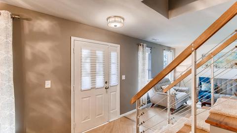 950 Symphony Dr, Aurora, IL 60504 photo 4