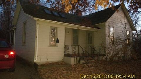 120 E Iowa St, Spring Valley, IL 61362 photo 1