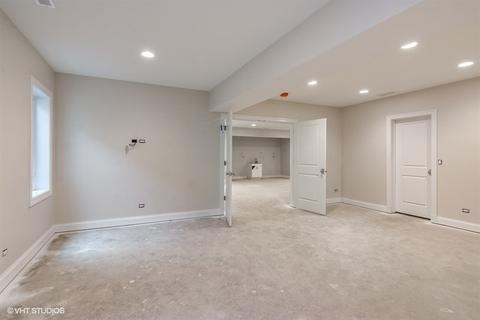 3305 Linneman St, Glenview, IL 60025 photo 22