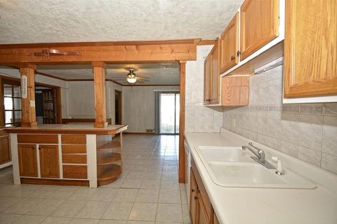 219 Hereford Ave, Steger, IL 60475 photo 6