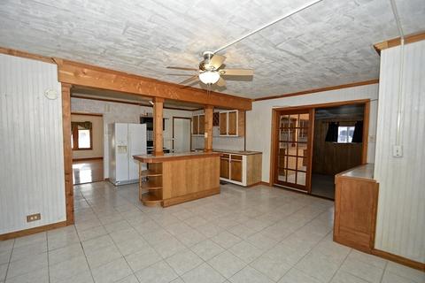 219 Hereford Ave, Steger, IL 60475 photo 10