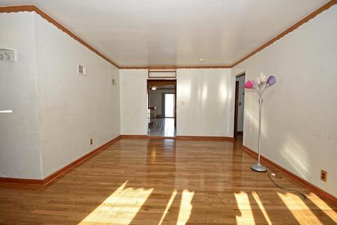 219 Hereford Ave, Steger, IL 60475 photo 5