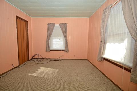 219 Hereford Ave, Steger, IL 60475 photo 17