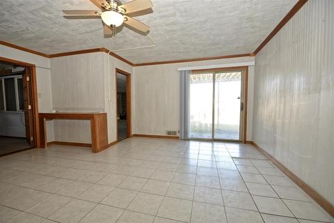 219 Hereford Ave, Steger, IL 60475 photo 13