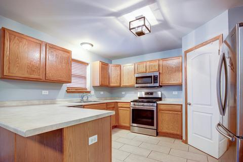 2202 Ashbrook Ln, Plainfield, IL 60586 photo 7